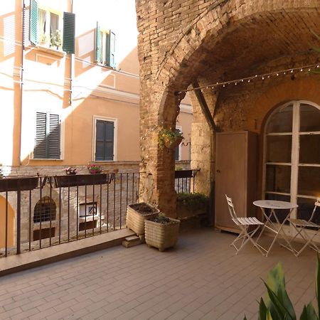 Via Vincioli - La Terrazza Nel Cuore Di Perugia Exterior photo